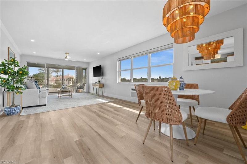 1550 GULF SHORE BLVD N photo 3