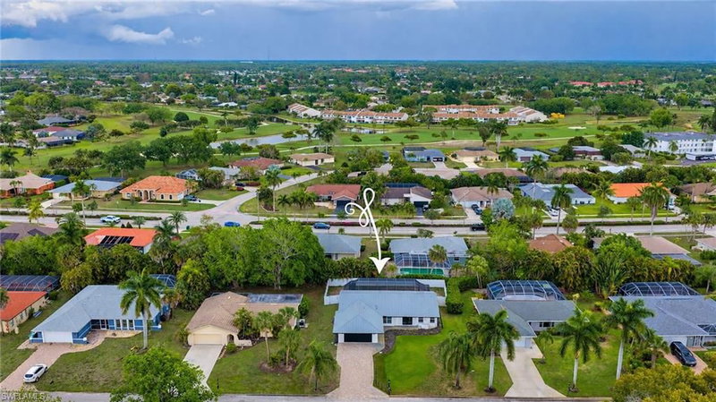 225 Pebble Beach CIR photo 3