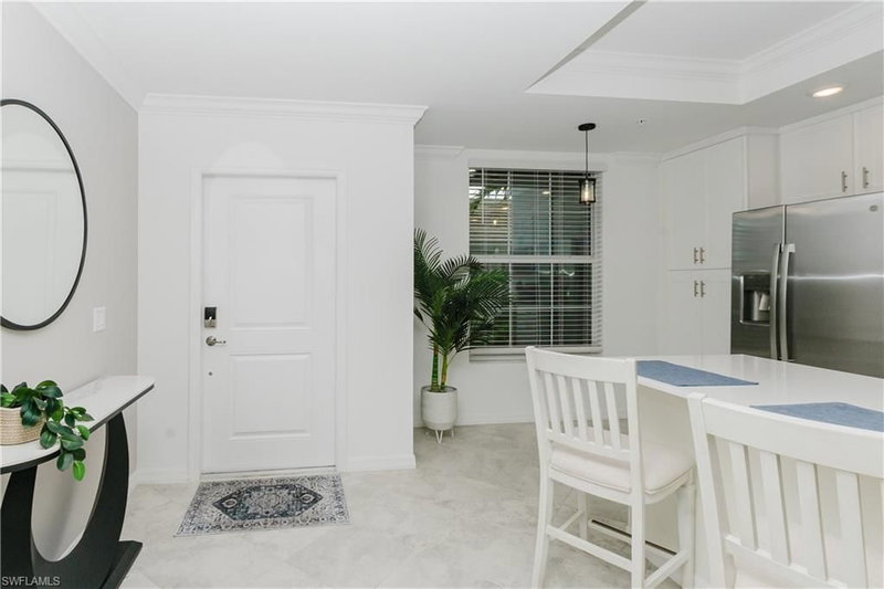 6023 ELLERSTON CIR photo 1