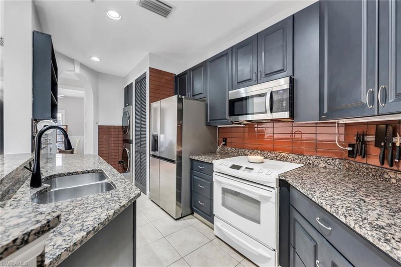 1415 Sweetwater CV photo 3