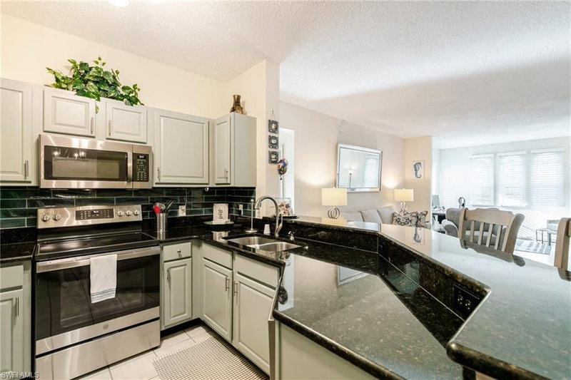 15585 Ocean Walk CIR photo 3