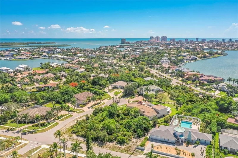 790 Inlet DR photo 5