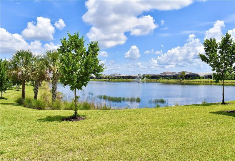 9175 Cayman DR photo 5