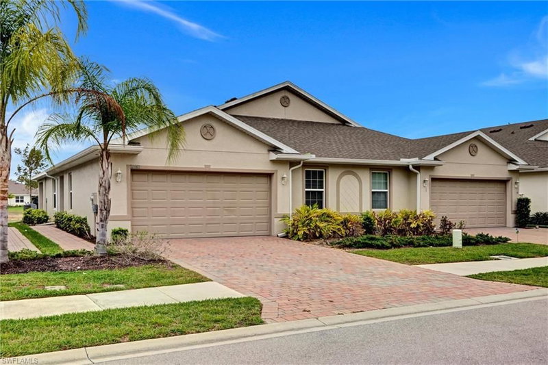 20462 Plumwood LOOP photo 3