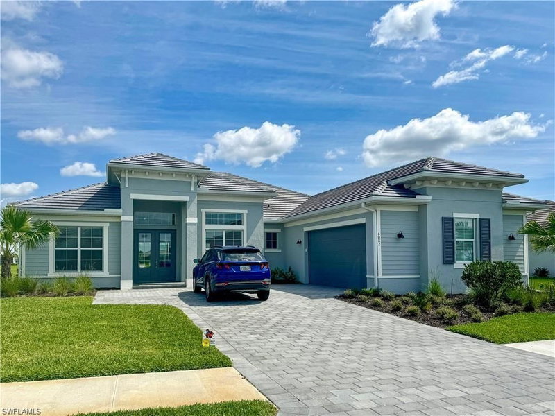 6082 Artisan CT photo 2
