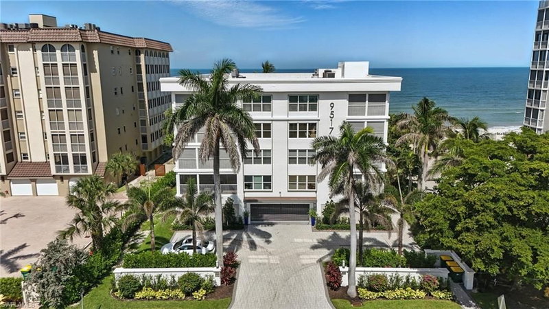9517 Gulf Shore DR photo 1