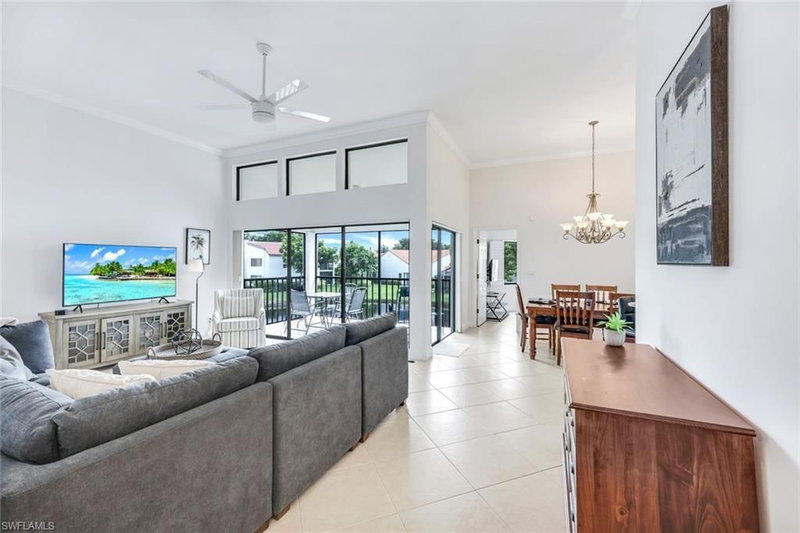 631 Beachwalk CIR photo 4