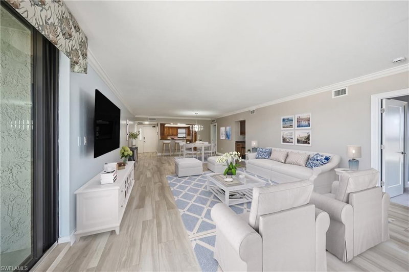 174 Collier BLVD photo 4