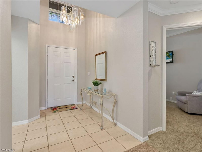 2130 Aberdeen LN photo 4