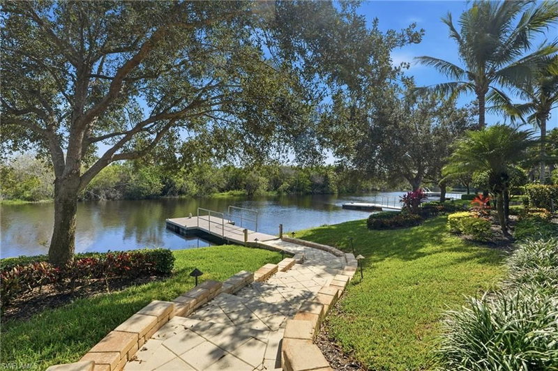 3328 Runaway LN photo 3