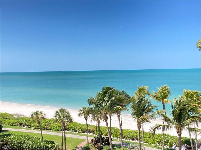 4001 Gulf Shore BLVD N photo 2