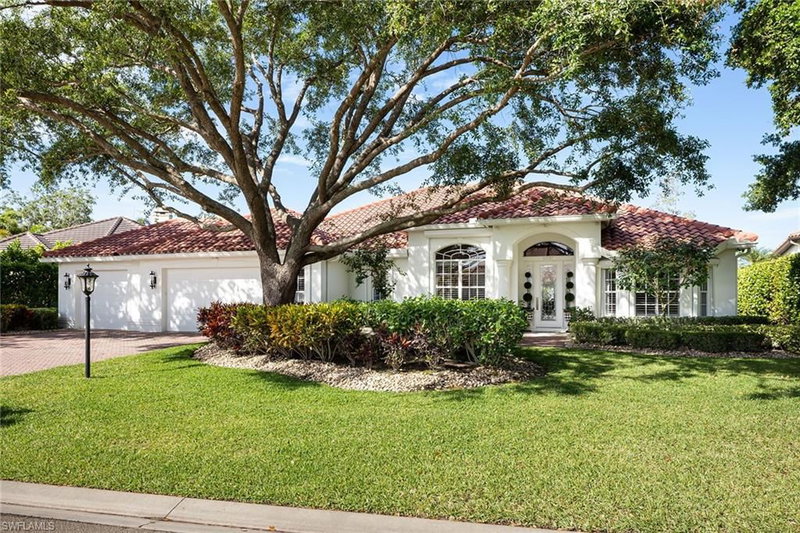 8037 Vera Cruz WAY photo 2