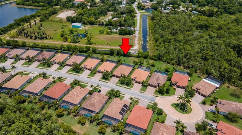 9372 Vercelli CT photo 3