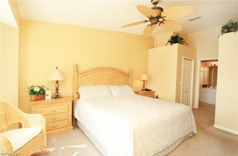 2820 Cypress Trace CIR photo 4