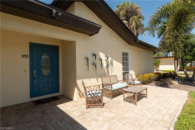 3810 Estero Bay LN photo 2