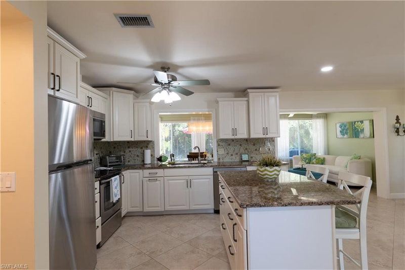 3810 Estero Bay LN photo 4