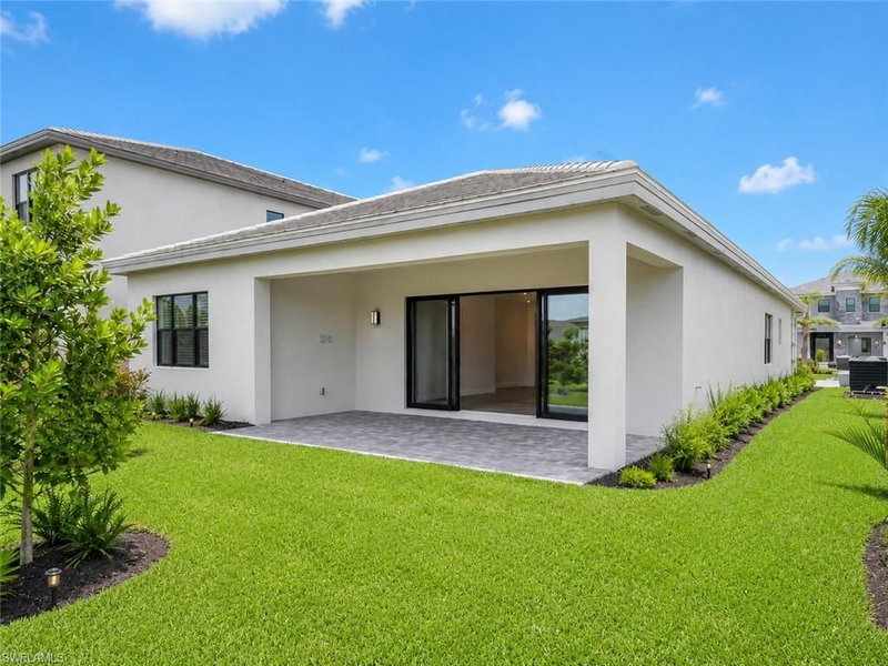 20408 Estero Crossing BLVD photo 2