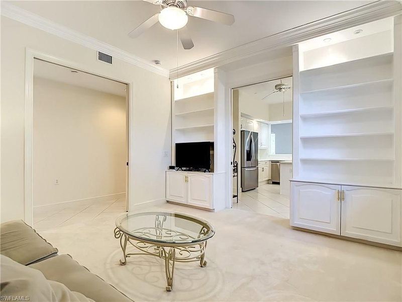 777 Regency Reserve CIR photo 5