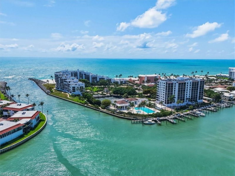 2400 Gulf Shore BLVD N photo 3