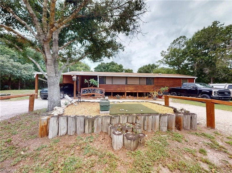 17021 Shelby LN photo 1