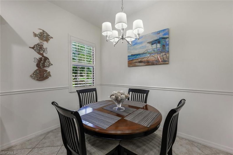 11072 Esteban DR photo 5