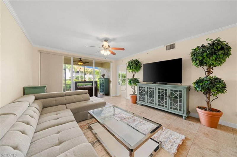 5045 Cedar Springs DR photo 2