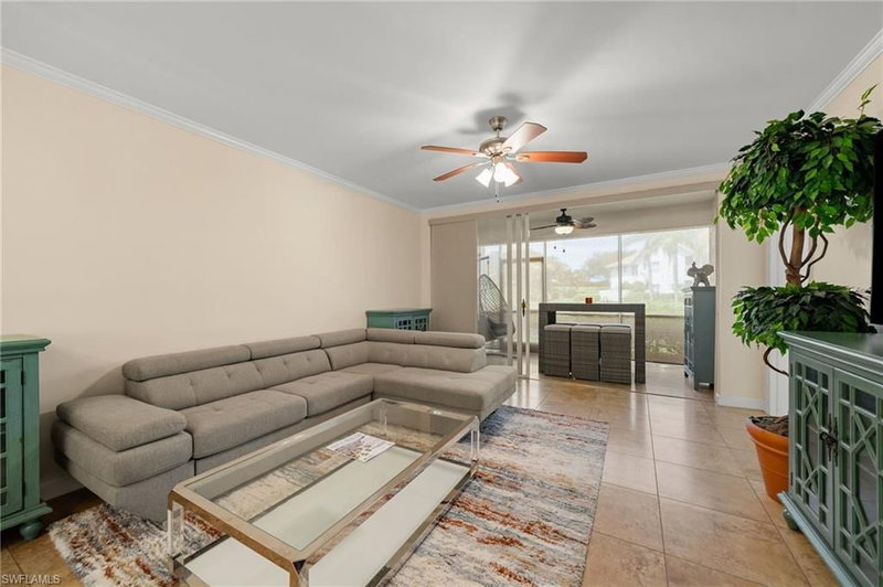 5045 Cedar Springs DR photo 3