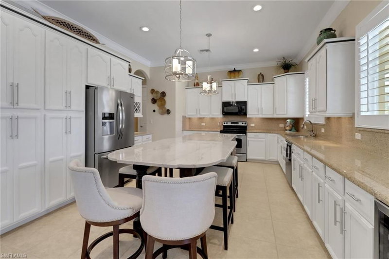 2165 Vardin PL photo 4