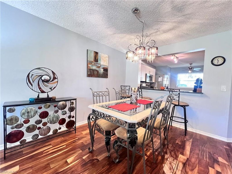 717 Landover CIR photo 5