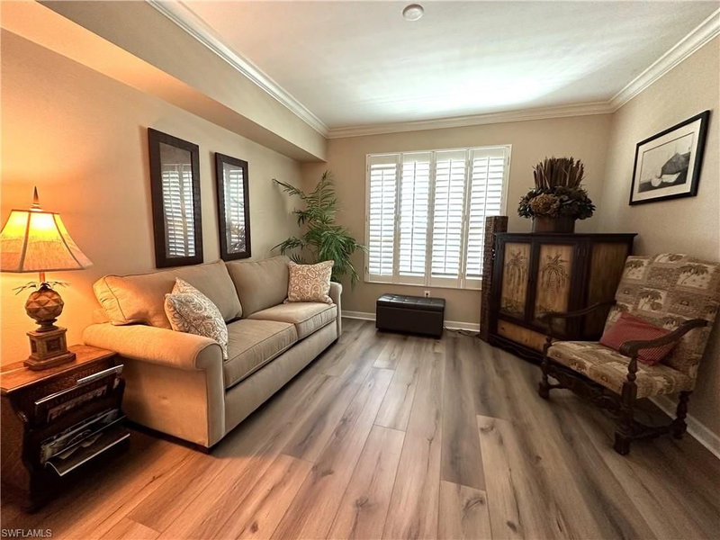 325 Dunes BLVD photo 3