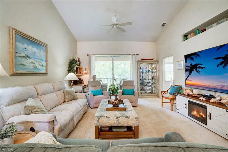 509 Robin Hood CIR photo 1