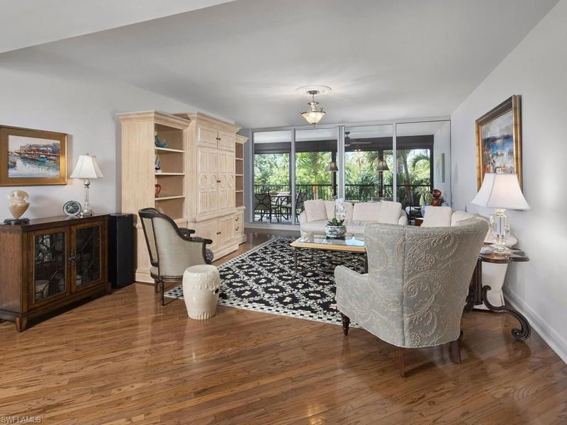 7225 Pelican Bay BLVD photo 4