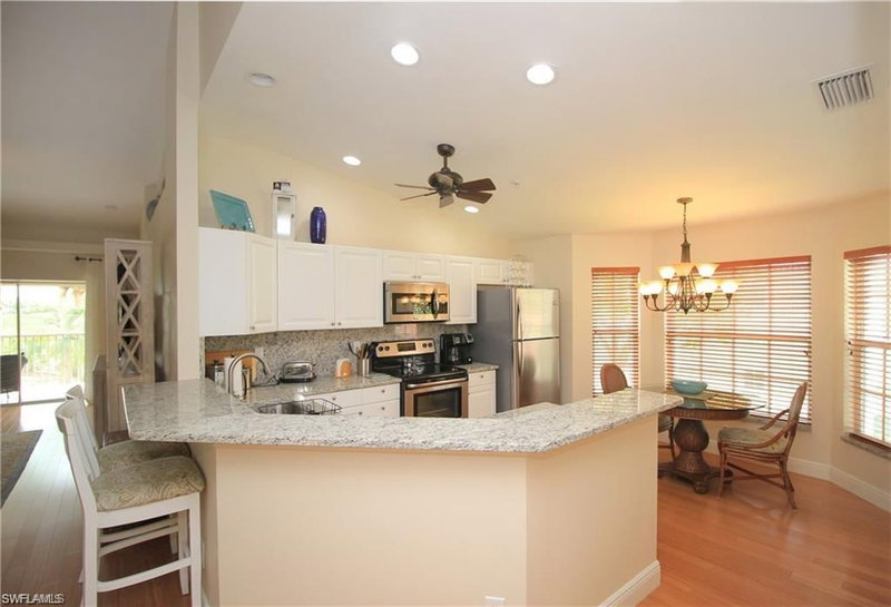 2920 Cypress Trace CIR photo 3