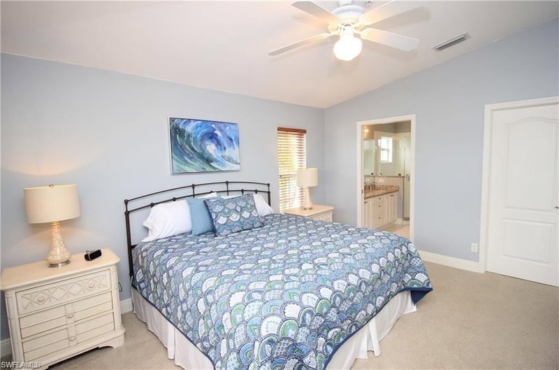 2920 Cypress Trace CIR photo 4