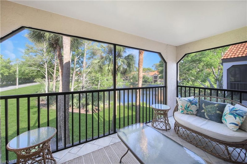 2058 Arbour Walk CIR photo 4