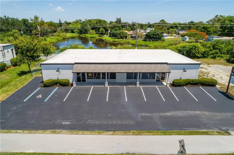12538 Palm Beach BLVD photo 1