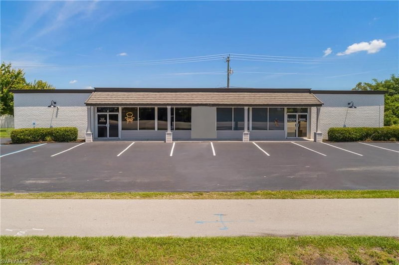 12538 Palm Beach BLVD photo 5