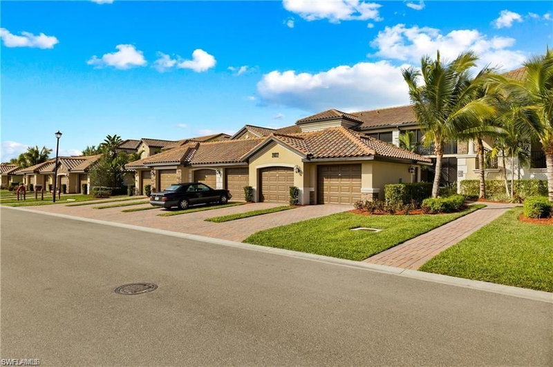 28022 Bridgetown CT photo 1
