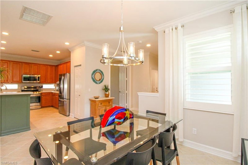1912 Tarpon Bay DR N photo 4