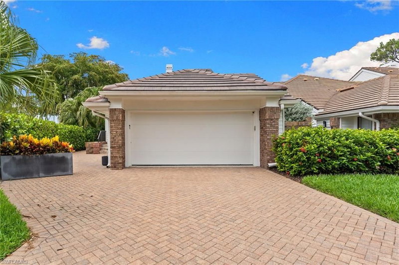 4008 Crayton RD photo 2