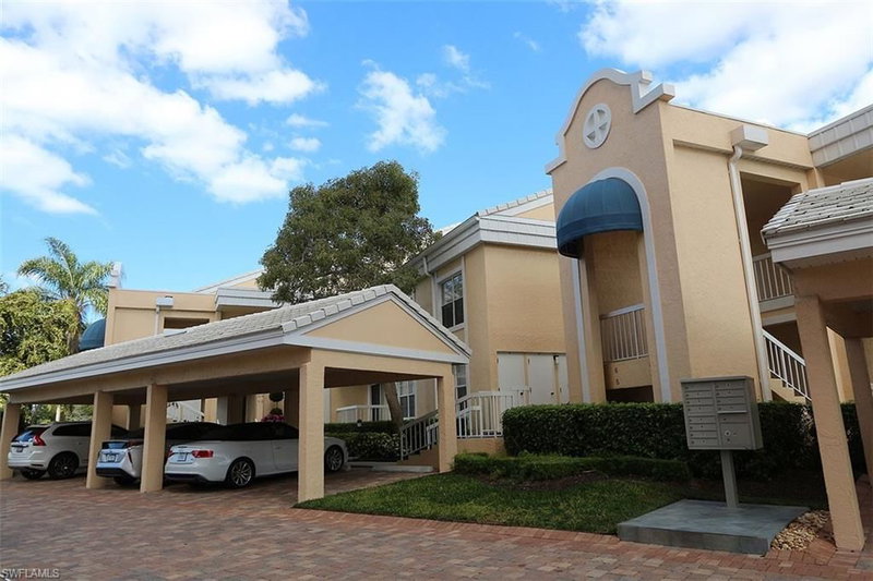 6131 Pelican Bay BLVD photo 2