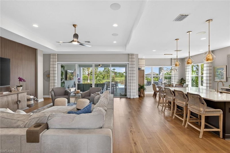 12217 Eucalyptus WAY photo 1