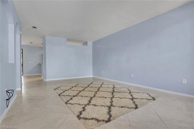 15454 Summit Place CIR photo 4