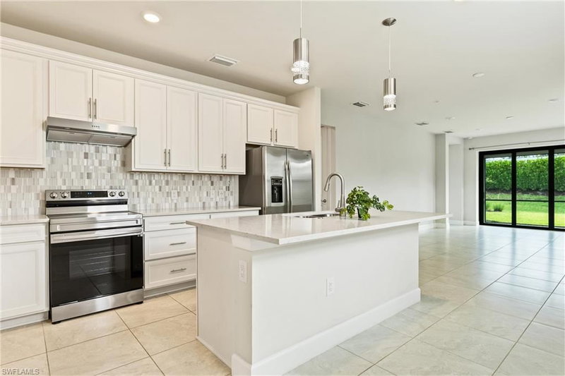 2244 Yellowfin CIR photo 1