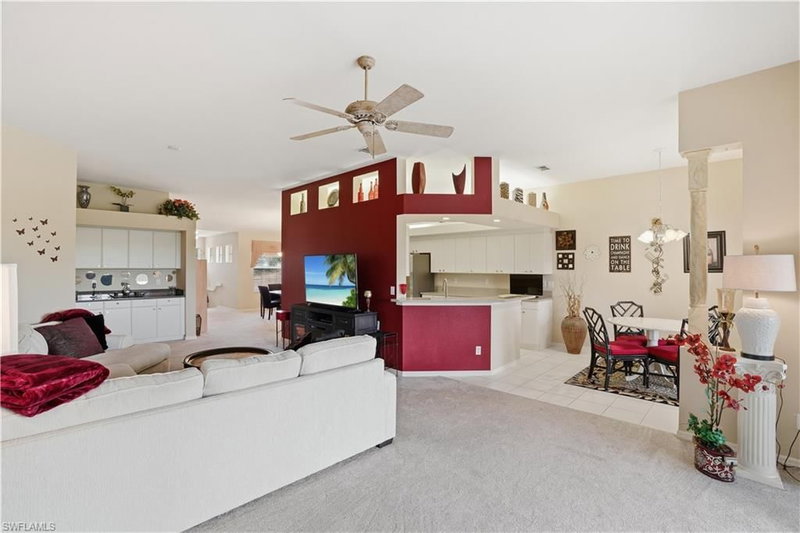 10871 Crooked River RD photo 3