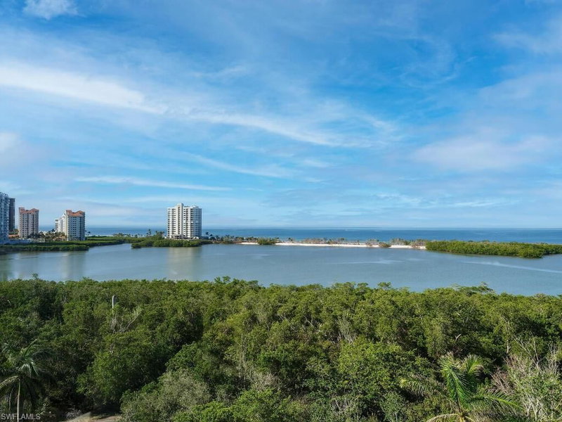 5555 Heron Point DR photo 1