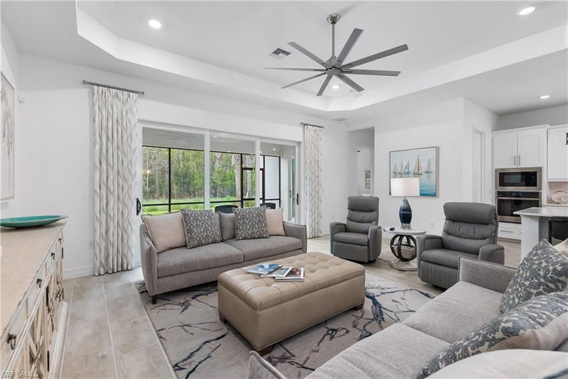 14083 Blue Bay CIR photo 3
