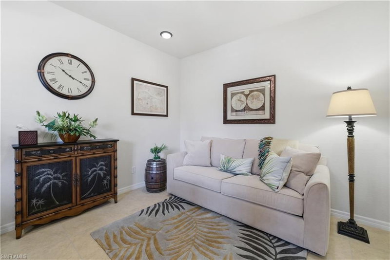 9631 Spanish Moss WAY photo 5