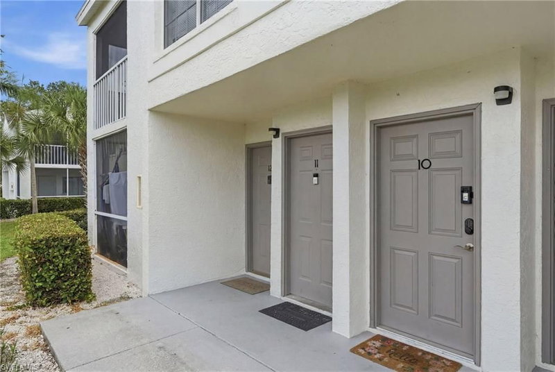 132 Santa Clara DR photo 5