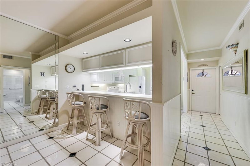 2325 Hidden Lake DR photo 5